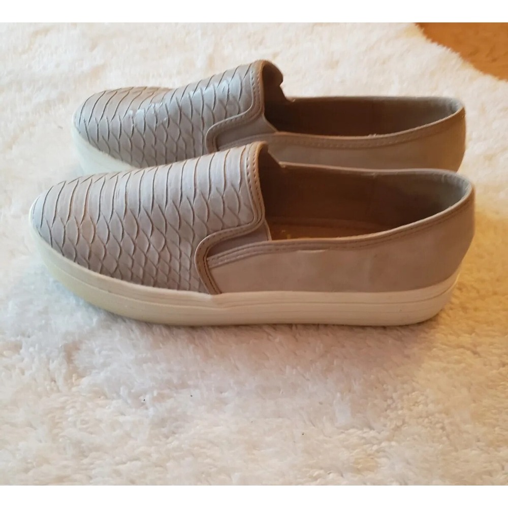 Ccocci Alligator Print Peyton Slip On Shoes 7.5 M Beige Flat Shoes EUC